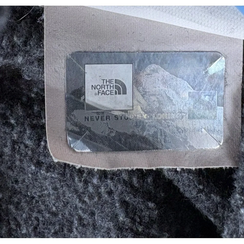The North Face Evolution Box Camo Hoodie Men's Small Gray Pullover Sweatshirt‎